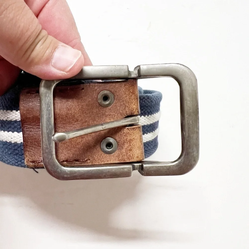 Timberland Mens Vintage White Navy Striped Canvas Grommet Detail Leather Belt